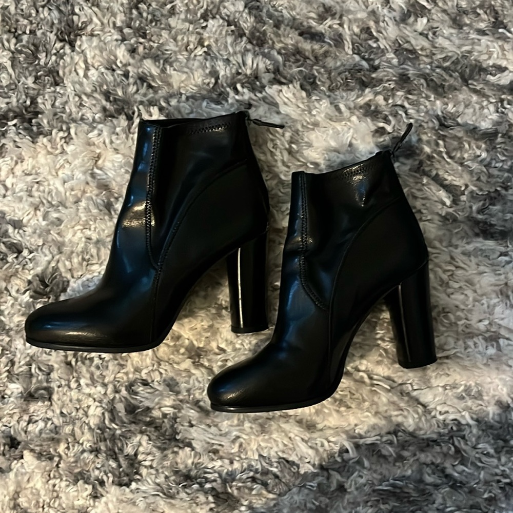 Franco Sarto Ankle Boot